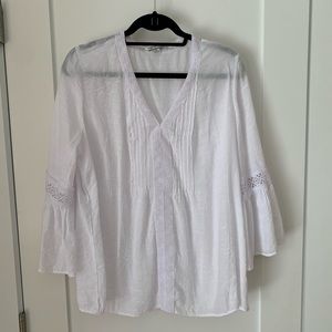 White v neck flowy blouse 3/4 sleeves size xl